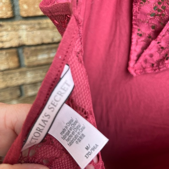 Victoria's Secret Pink/Red Lace Chemise - Picture 4 of 4